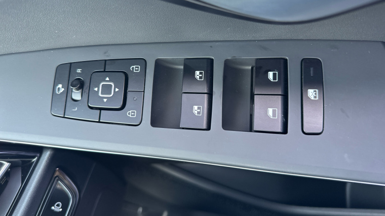 Kia Niro 1.6 GDi 127 Hybrid 3 5dr DCT Hybrid Estate